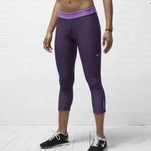 Nike Women's Purple Replay Capri Cropped Leggings Size Small